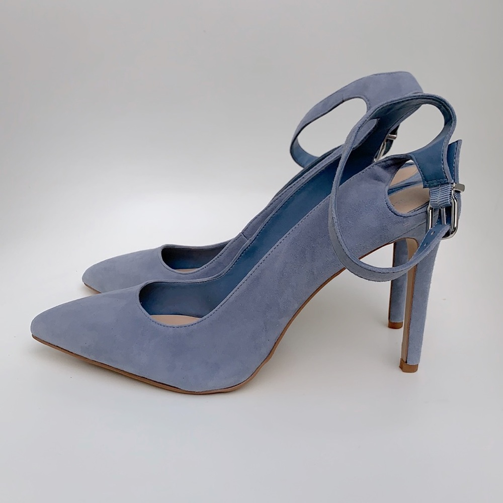 Gianni Bini Powder Blue Suede Heels